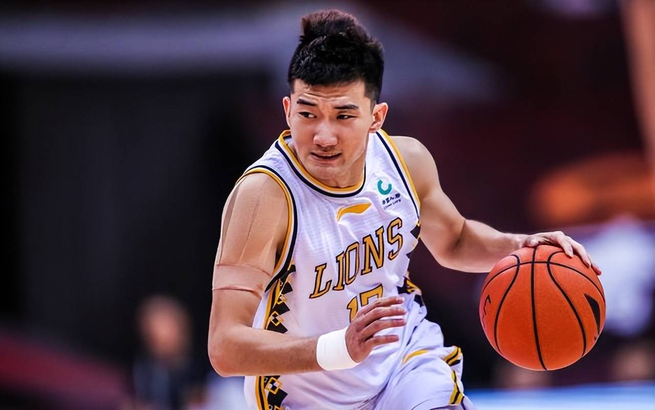 吉林队横扫深圳队，孙铭徽状态火热