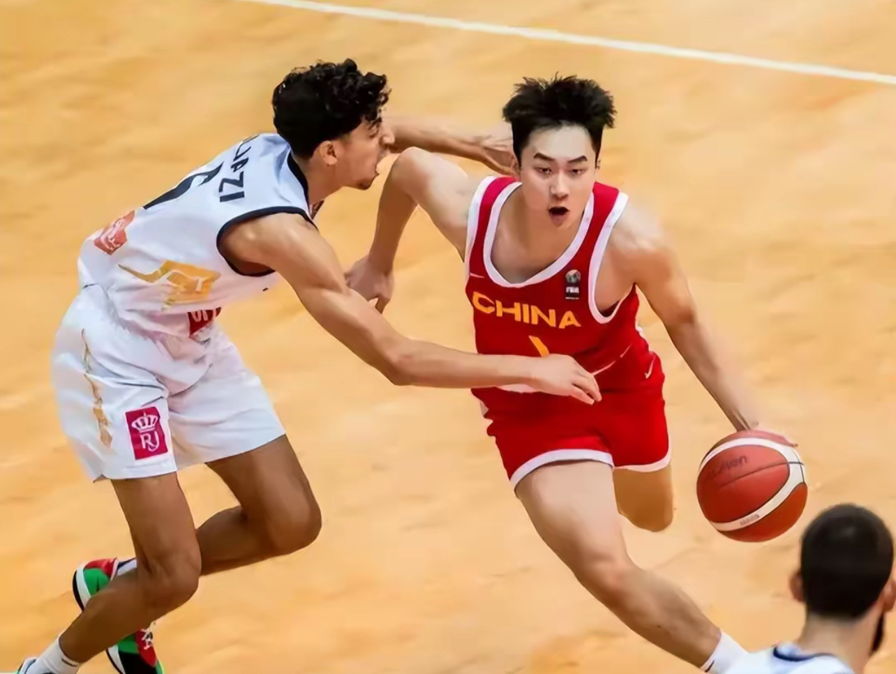 太阳鏖战江苏队，浓眉哥统治全场