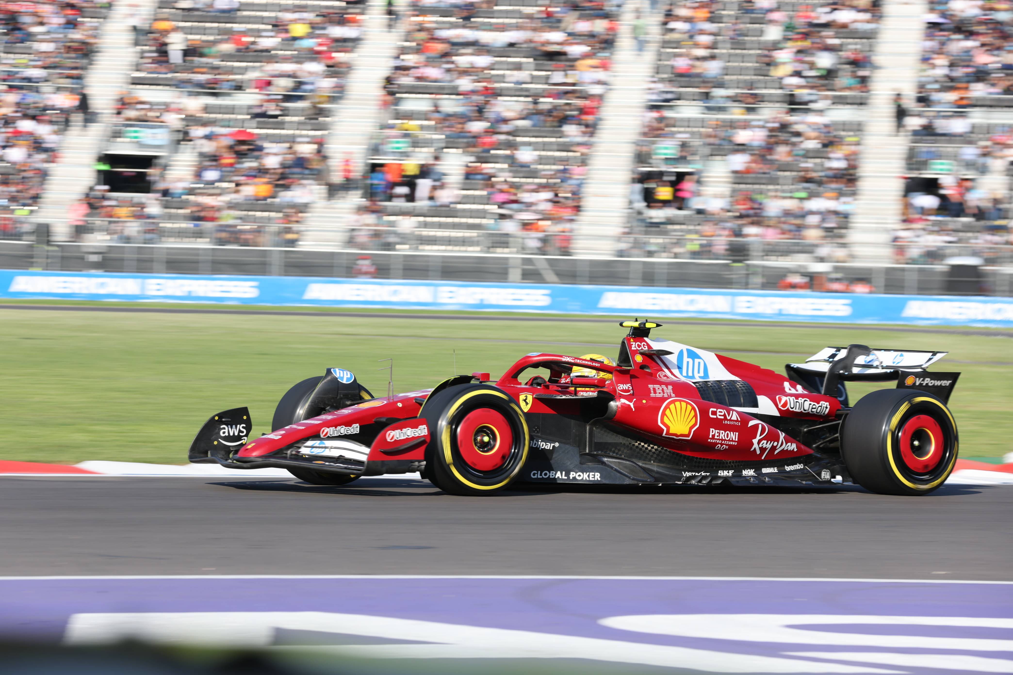 红牛车队逆转迈凯伦，塞恩斯扛起全队