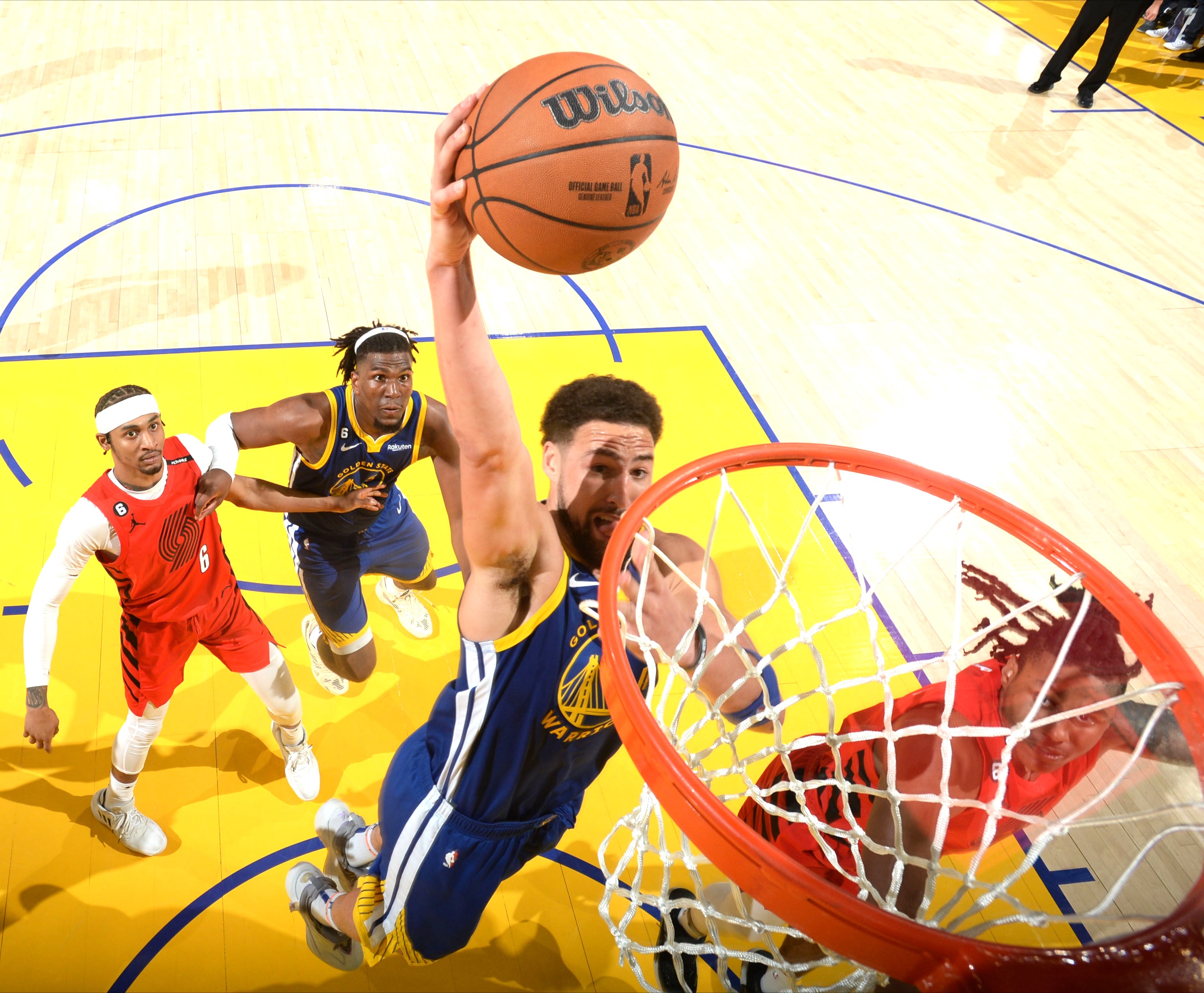 法国队横扫奥地利队，奥恰洛夫状态火热