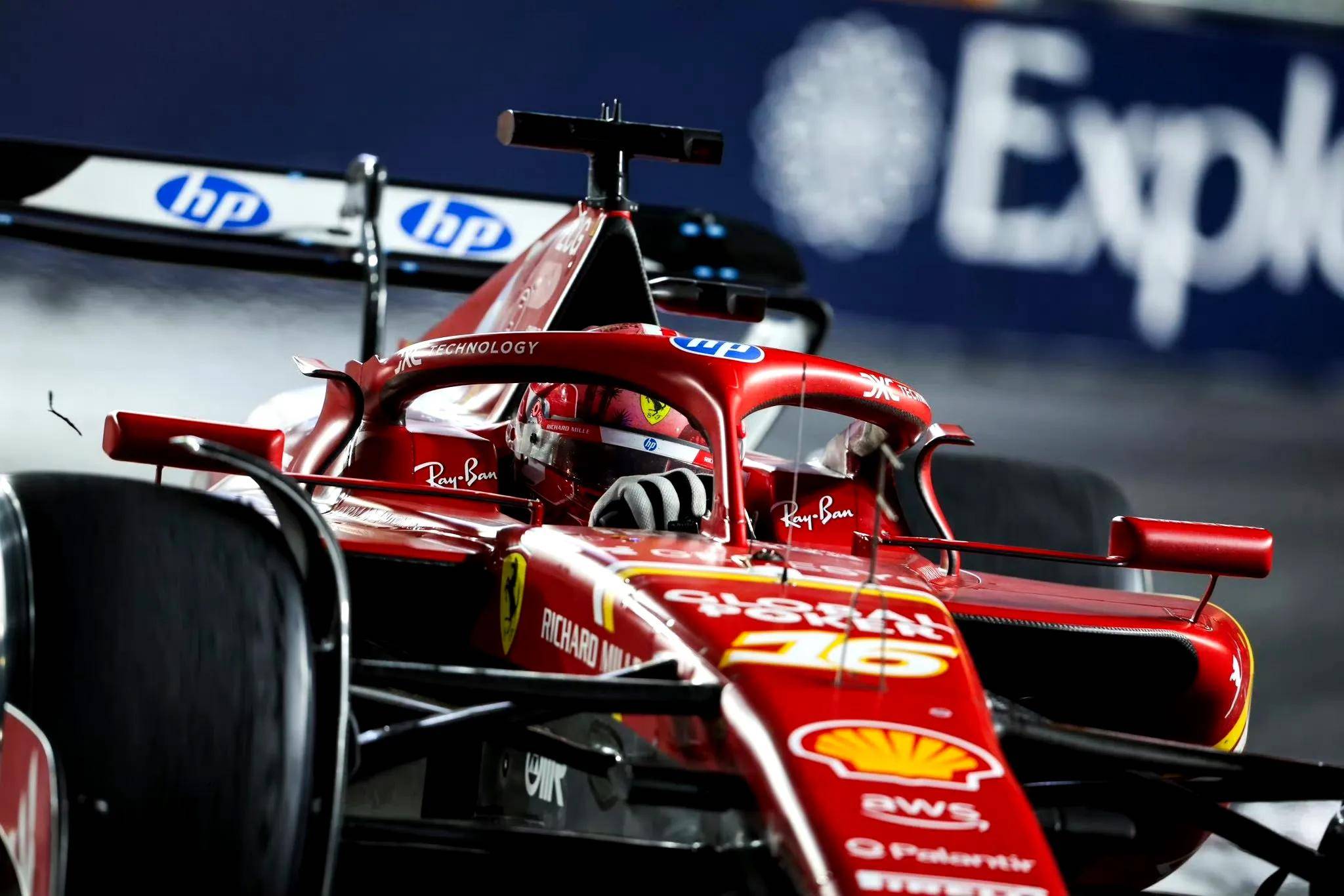 迈凯伦横扫雷诺车队,佩雷兹扛起全队 迈凯伦横扫雷诺车队,佩雷兹扛起全队