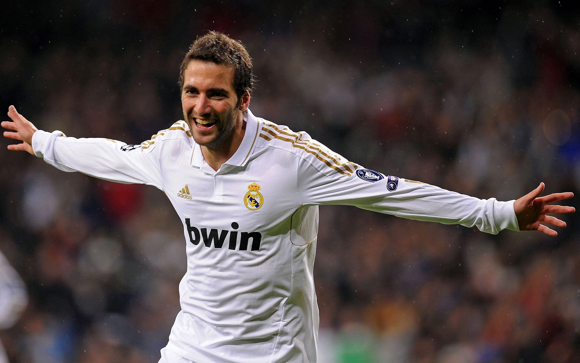 那不勒斯踏平突尼斯,一场足球赛背后的全球权力暗涌